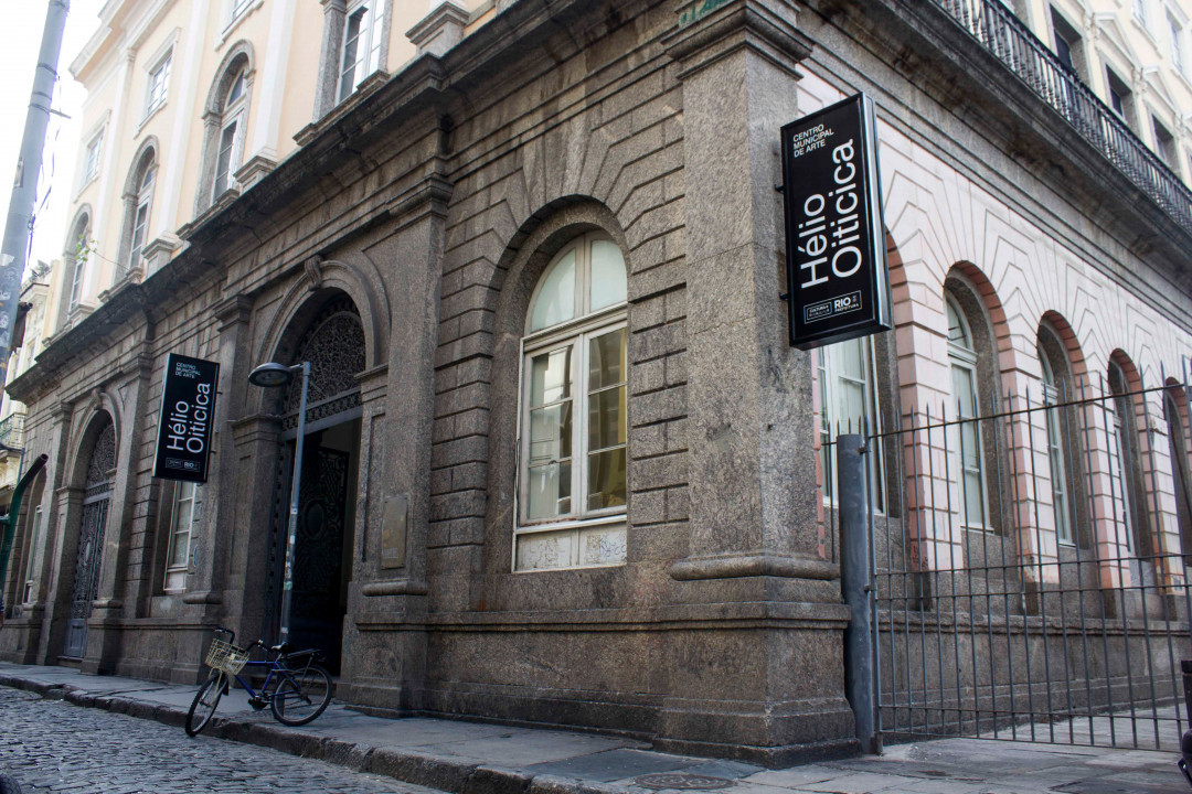 Centro Municipal de Artes Hélio Oiticica reabre as portas no Dia Nacional da Cultura com apoio do Instituto Inclusartiz